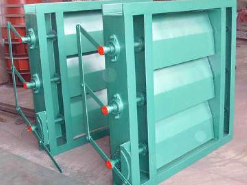 擋板門在吊裝與運(yùn)輸時(shí),出現(xiàn)這些情況如何應(yīng)對(duì)?