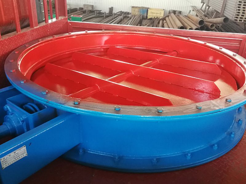 圓形擋板門(直徑170cm)已完工,裝車待發(fā)貨中