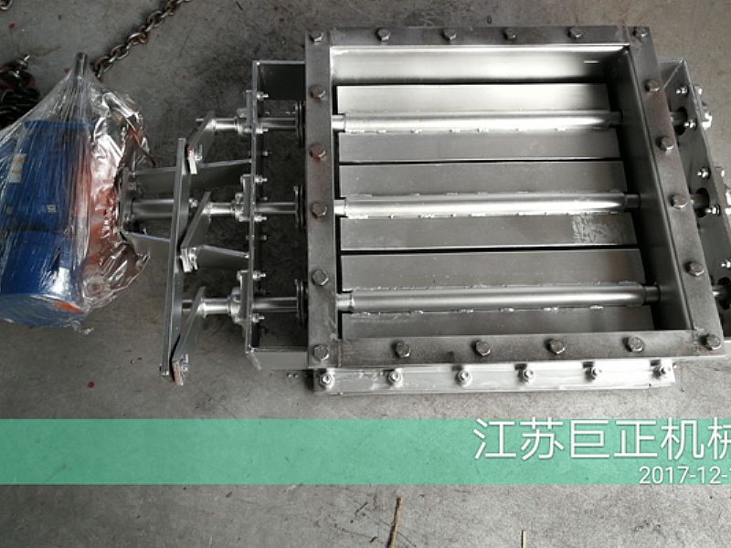 方形擋板門(寬5m)完美下線,入庫前一覽