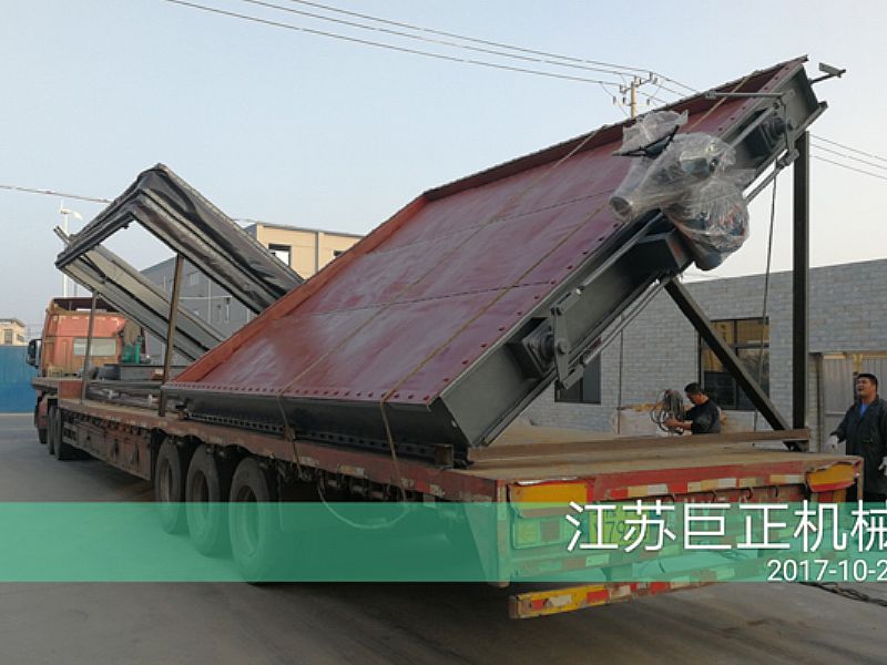 福建客戶訂購的擋板門檢驗合格,準備發(fā)貨