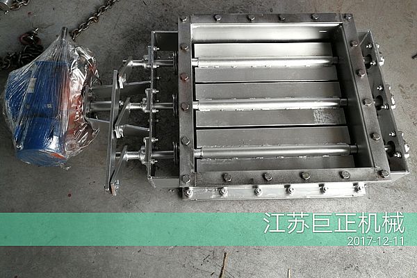 矩形擋板門(寬13M)生產(chǎn)場(chǎng)景總覽